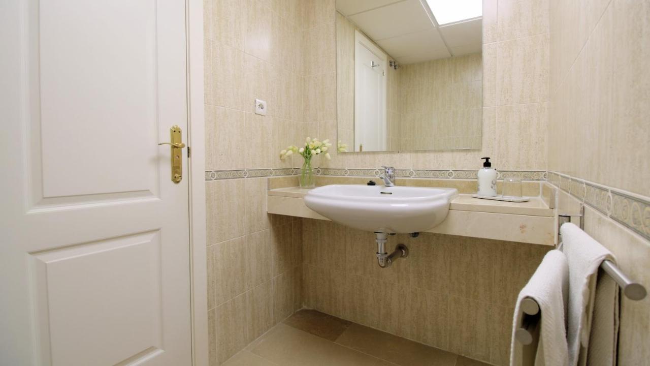 Cozy Rentals Princess - Sun, Golf, Mountain Михас Экстерьер фото