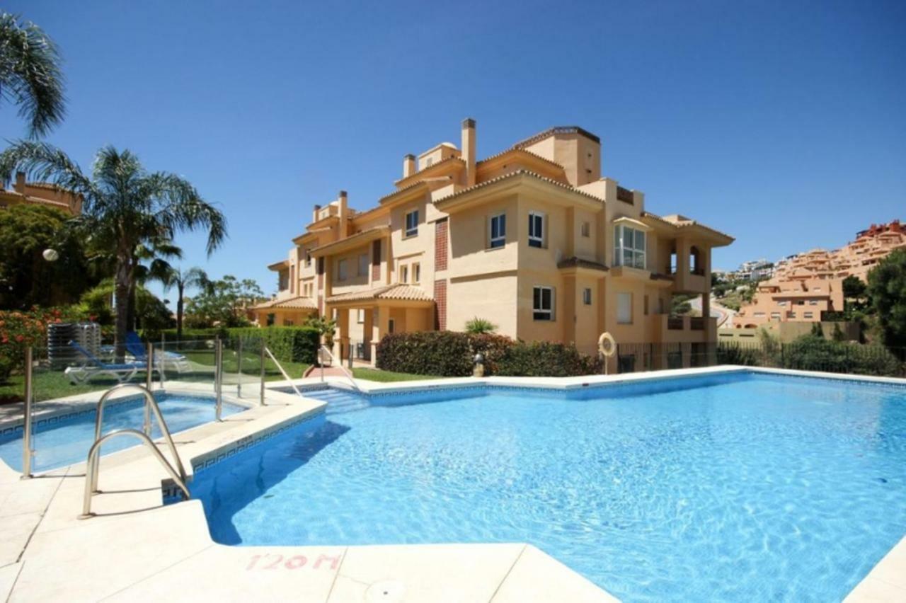 Cozy Rentals Princess - Sun, Golf, Mountain Михас Экстерьер фото